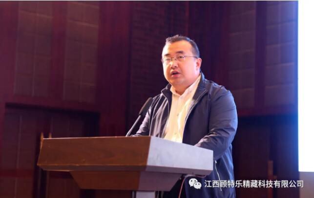 安义县委常委、政府党组成员廖明哲发言